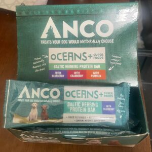 Anco oceans protein bar with blueberries