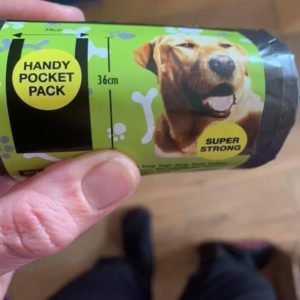 Handy pocket pack poo bags